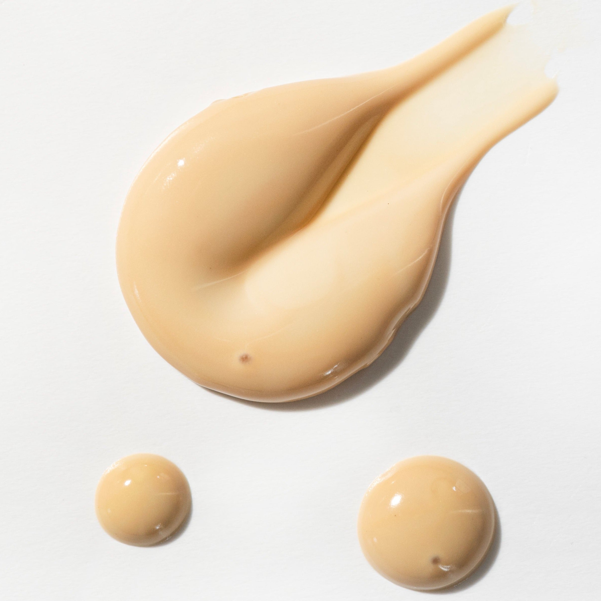 Gros plan sur la texture du masque lumière well-aging Sève Divine de L'Odaïtès